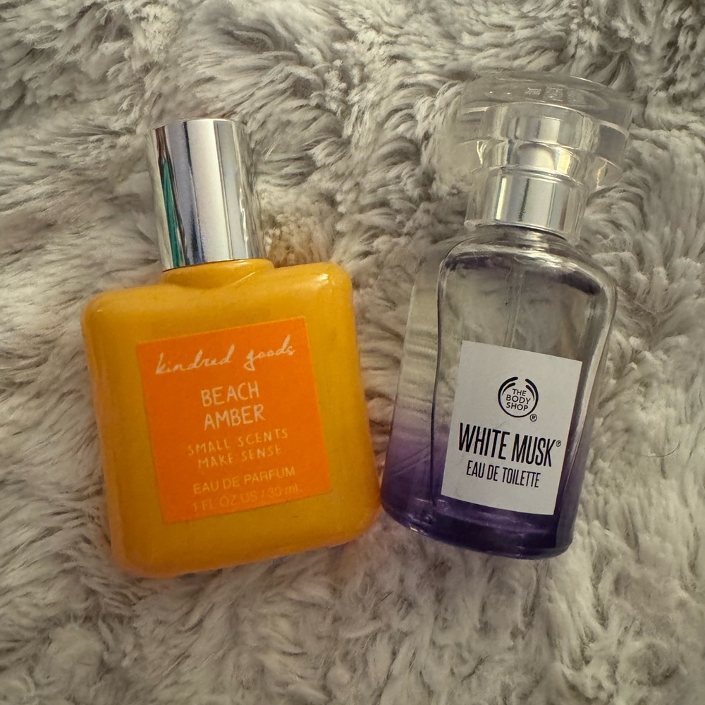 The Body Shop White Musk and Old Navy Beach Amber Eau de Parfum perfume